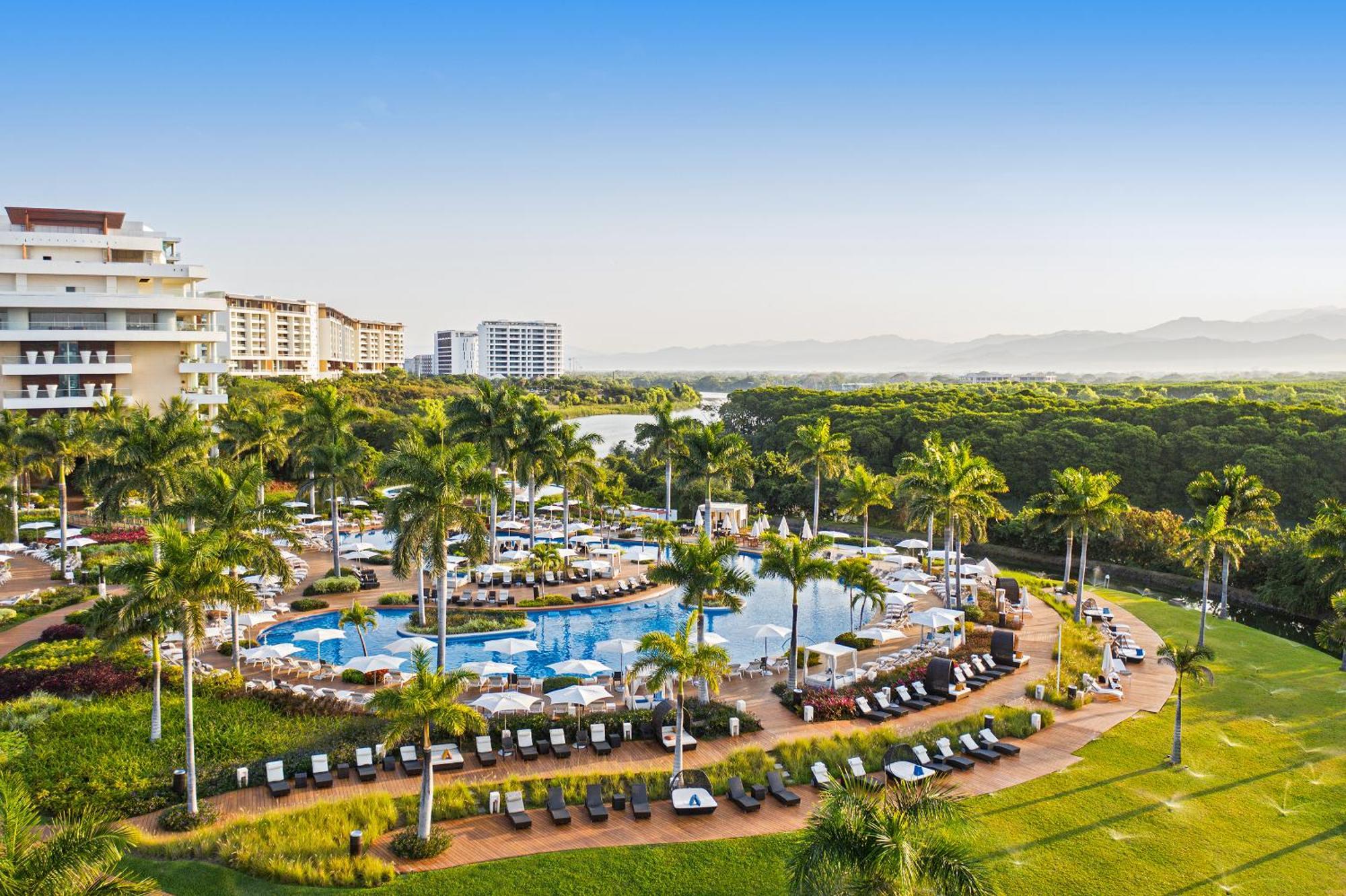 Bon Park Hotel At Vidantaworld Nuevo Vallarta Exterior foto